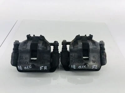 JUEGO DE 2 PINZAS DE FRENO ABS DELANTERAS DERECHA E IZQUIERDA HYUNDAI ACCENT 18-22 OEM Foto 1 de 4