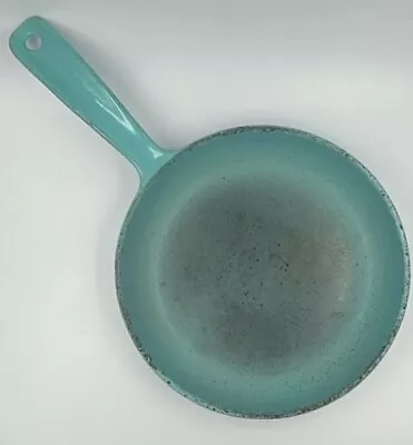 Vintage Prizer Ware Cast Iron Enamel Round 8-3/4" Skillet Teal Blue CS858 - Image 1 of 4