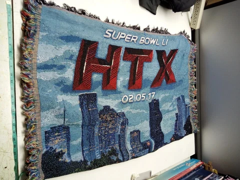 NFL Super Bowl LI 02-05-2017 Tapestry / Throw Blanket 60"x48" VGC Cover