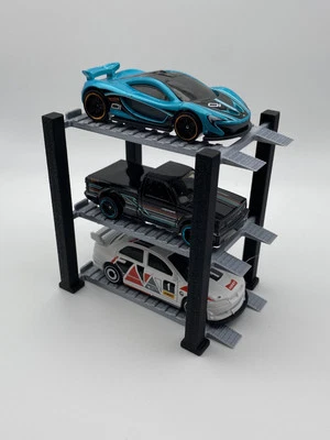 1:64 Scale Diecast 4 Post Lift Display - Image 1 of 4
