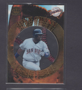 1997 PACIFIC PRISMS GATE ATTRACTIONS #31 TONY GWYNN PADRES HOF SP 1:73 PACKS