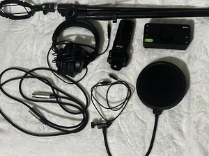 Audient Evo Start Recording Bundle - Black - Picture 1 of 2