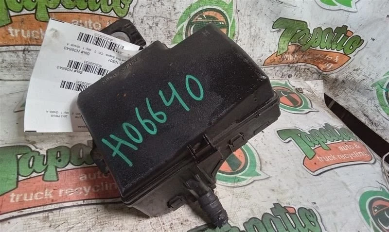 Fuse Box Engine VIN D 5th Digit 1NZFXE Engine Prius C Fits 12-13 PRIUS 3029033 Foto 1 de 3