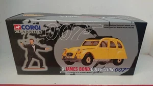 RARE Corgi 65301 James Bond Set Diecast Citroen 2CV & Painted James Bond Figure - Picture 1 of 4