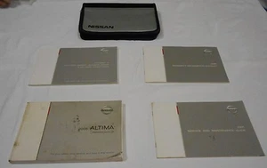 2005 NISSAN ALTIMA OWNER MANUAL SET & NISSAN ZIPPERED FACTORY CASE.FREE S/H - Picture 1 of 8