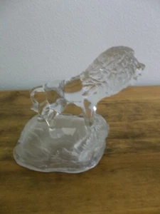 CRYSTAL LION ON MOUND - Picture 1 of 4
