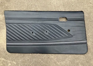 Nissan Datsun A10 510 Stanza Violet Interior Door Panel LEFT, Black 78 79 80 81 - Bild 1 von 4