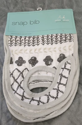 Nuevo conjunto babero clásico de muselina de algodón a presión Aden + Anais, colas de hipopótamo gris 3-PK Foto 1 de 4