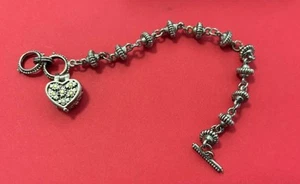 "Pulsera Darling Heart Locket 7,5"" cadena tono plata cierre palanca" - Imagen 1 de 4
