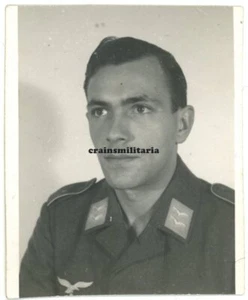 Orig. Foto Portrait Nachtjagd Pilot NJG1 NJG5 NJG6 WIA Luftsiege Österreich 1944 - Bild 1 von 1