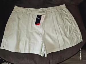 Reebok Classics Loose Fit Shorts 3xL light Sage Colour New With Tags RRP £35 - Picture 1 of 12