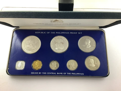 1976 REPUBLIC OF THE PHILIPPINES 8 PIECE SILVER PROOF SET Cover