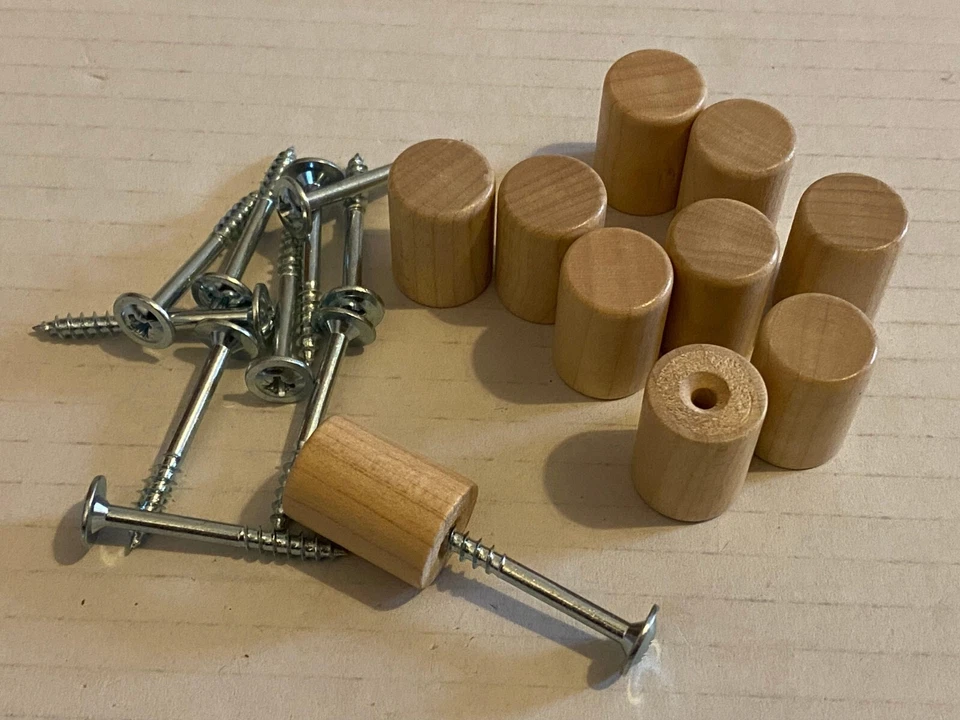 131388 x 10 (114667) IKEA Holzknöpfe für BILLY Bücherregal OXBERG Türen, helle Eiche - Bild 1 von 1