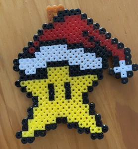 Handmade Christmas Decor / Ornament Hama Beads Super Mario Star 11cm - Bild 1 von 1