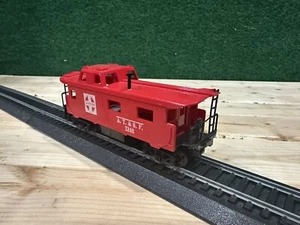 TYCO Ho Scale Santa Fe Caboose #1 - Picture 1 of 1