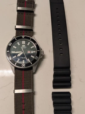 Reloj Orient Kano RA-AA0008B19B esfera negra 44 mm estilo buzo 200M Foto 1 de 4