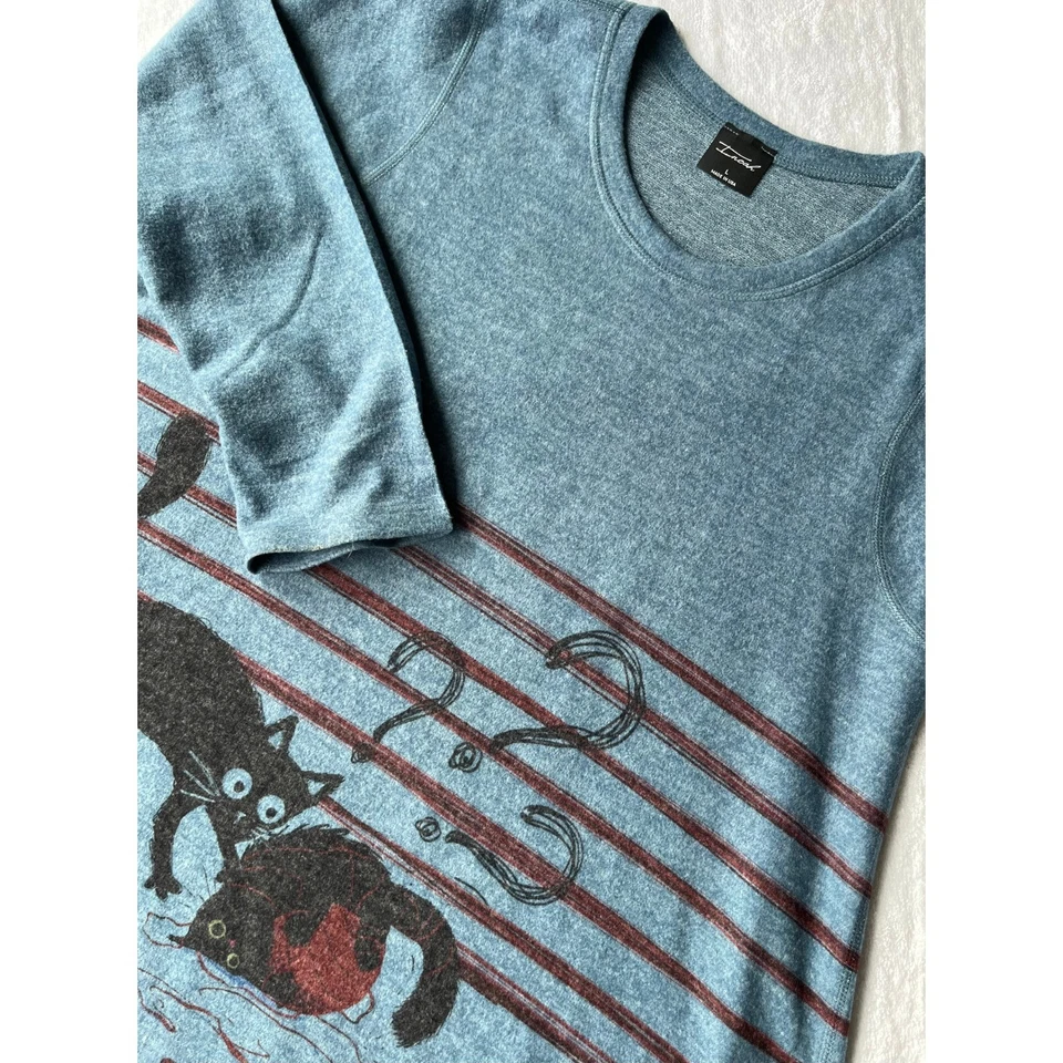 Inoah Women's Blue Cat & Yarn Graphic Long Sleeve Top L Made in USA Casual - Image 1 of 4