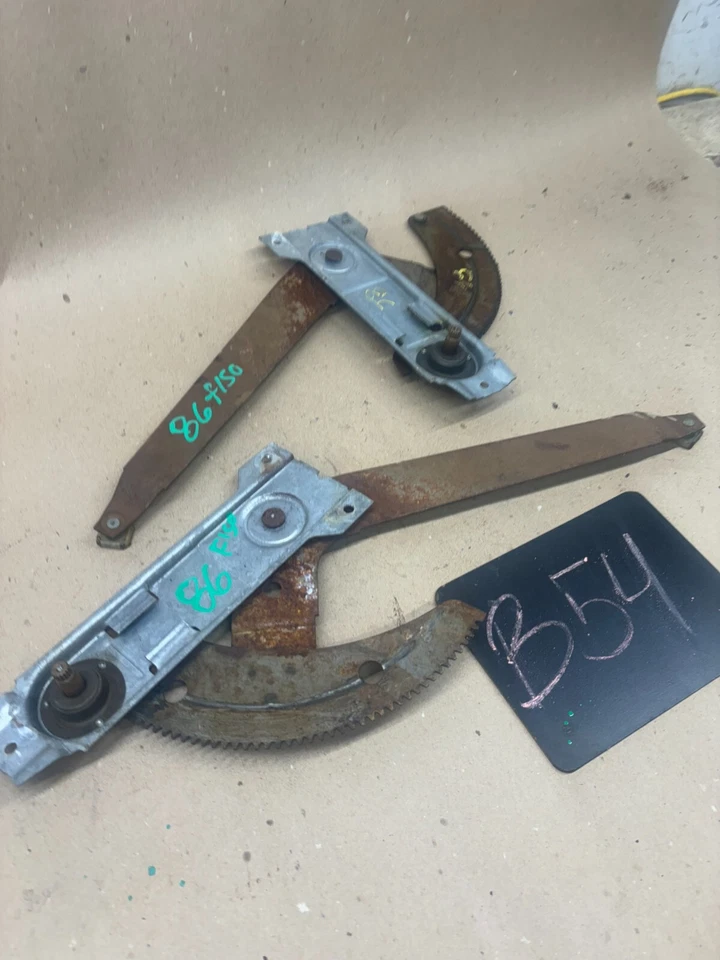 Ford F150 F250 F350 1980 93 94 1996 97 par de reguladores de ventana manuales buenos Foto 1 de 4