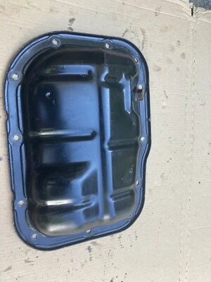 1.8L Engine Oil Pan Toyota Corolla Matrix Prius Scion xD Lexus CT200H 1210237010 - Image 1 of 4