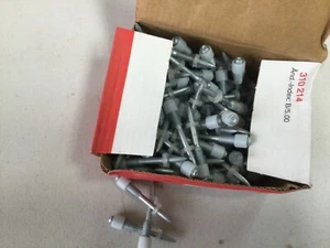 HILTI 26569/4 EW10-30-15 stud 100 pieces - Picture 1 of 2
