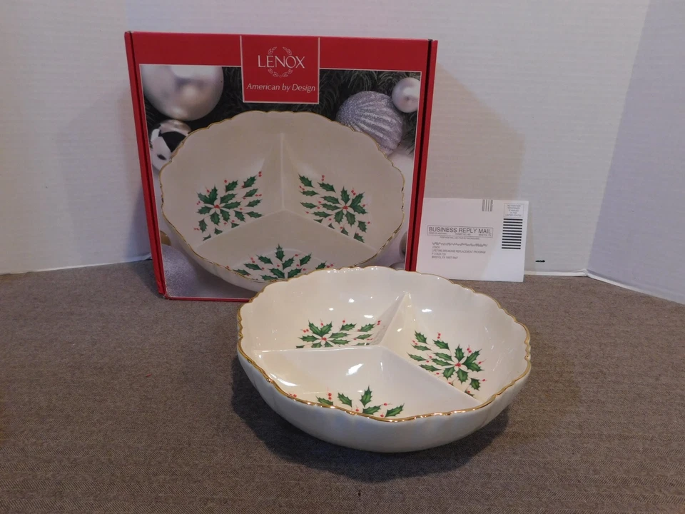 Lenox 822181 Holiday Divided Server 9"
