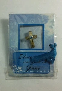 JUNE LT PALE BLUE BIRTHDAY STONE ASTROLOGY SQUARE CROSS SMALL BUTTON PINBACK PIN - Picture 1 of 1