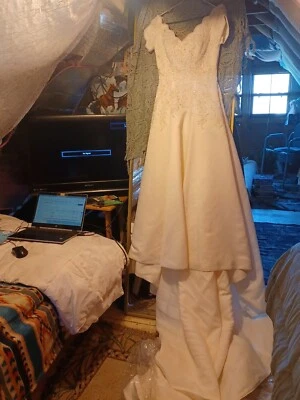 Vintage Wedding Dress By Bonny short Sleeves, embroidered sequins, Beaded Pearls - Image 1 of 4