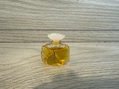 雅诗兰黛美丽淡香精旅行尺寸 0.12 盎司飞溅 — 第 1/4 张图片