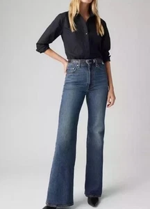 Nuovo con etichetta! Jeans donna LEVI'S Ribcage Bell romantico fondo a campana taglia 29x32 elasticizzato - Foto 1 di 20