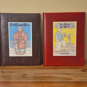 2 Vintage Books by Dennis Kyte - The Last Elegant Bear & To The Heart Of A Bear - Picture 1 of 5