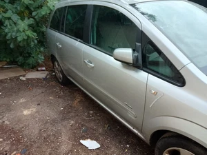 VAUXHALL ZAFIRA BREEZE 1.8 PETROL MANUAL ULEZ - REPOSESSION - Picture 1 of 5