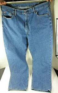 Levis Jeans Men's Size 42x32 Blue Cotton Denim 550 - Picture 1 of 9