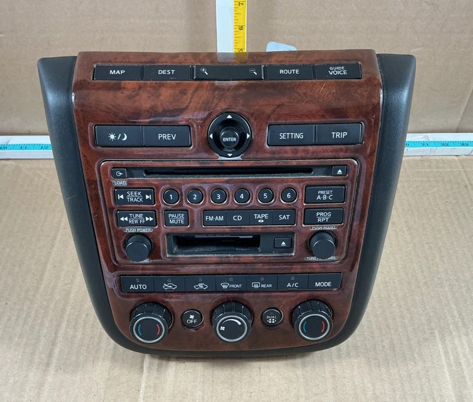 2004-2005 Nissan Murano Dash Radio Receiver AC Heater Climate Control Panel OEM - Image 1 of 4
