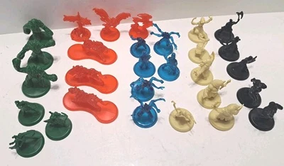 Magic the Gathering Arena of the Planeswalkers 29 Replacement Figures Excellent - Image 1 of 4