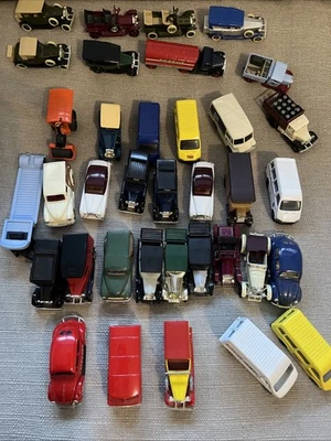 35x LLEDO Days Gone Promo Advertising MORRIS FORD VINTAGE CARS MINIBUS TRUCK VAN - Image 1 of 4