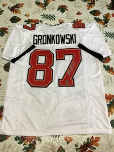 Rob Gronkowski SILVER Autograph Buccaneers White Jersey *Player Holo COA* Signed - Picture 1 of 6