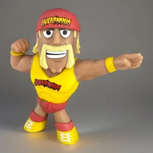 Wwe Funko 2015 Hulk Hogan Hulkamania Mystery Mini Figure Walmart Exclusive - Picture 1 of 9