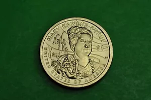 Moneta da un dollaro USA 2025-D BU Mint State (Sacagawea/Nativi Americani) - Foto 1 di 2