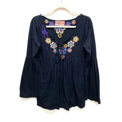 JWLA JOHNNY WAS 黑色 Love Boho 刺绣领喇叭袖上衣 M — 第 1/4 张图片