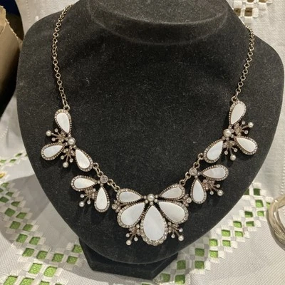 "Collar Cristales 16"" Disfraz para mujer" Foto 1 de 4