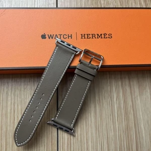 Bracelet Apple Watch Hermès Etoupe Cuir Unisexe Véritable du Japon Rare Neuf - Photo 1 sur 12