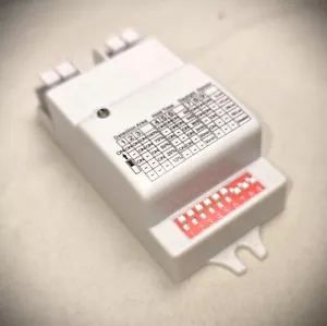 Lighting Control Switch Motion Sensor 220-240V 400/800W - Picture 1 of 5