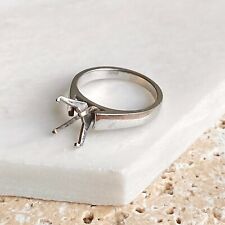 14KT White Gold Shiny Solitaire 4-Prong Rectangle Cut Mounting Ring 9mm x 6mm