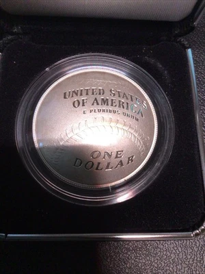 2014 National Baseball Hall Of Fame Proof Silver Dollar w/COA in original Box - Image 1 of 4