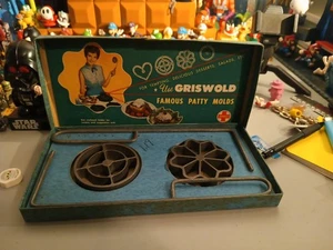 Griswold Gusseisen Patty Formen Set #1 flaches Muster 50er Jahre mit Originalkarton - Bild 1 von 4