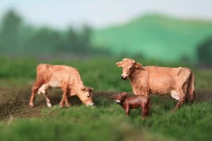 Animales a escala HO - HVPS207 - H0 Jersey de vacas H0, paquete de 3 - Imagen 1 de 1