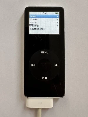 🎵 Apple iPod nano 1. Generation – 1 GB – Schwarz  - Bild 1 von 3