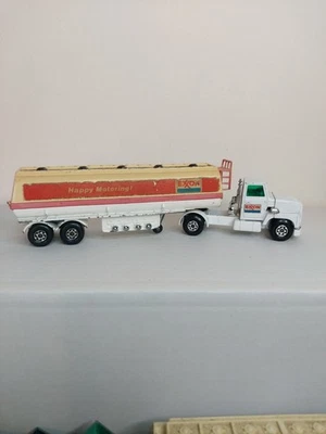 MATCHBOX SUPER KINGS -exxon "Happy Motoring" ARTICULATED TANKER & CAB  - Image 1 of 4