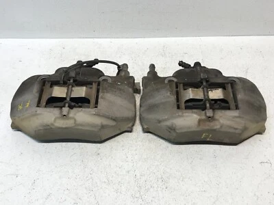 01-06 LEXUS UCF30L LS430 JUEGO DE 2 PINZAS DE FRENO DELANTERAS IZQUIERDA DERECHA OEM Foto 1 de 4