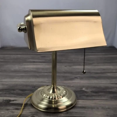 Винтажная настольная лампа банкиров золотистый металл электрический стиль ар-деко MCM - Изображение 1 из 4